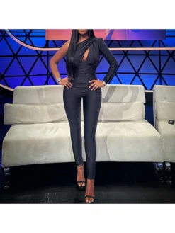 Inclined Shoulder Hollow Out Fitted Jumpsuit 9 Inclined Shoulder Hollow Out Fitted Jumpsuit -Bambam Clothing Shop P 20231114125715080 326